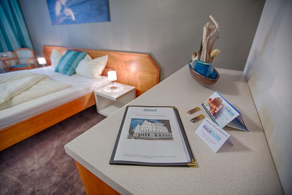 Fruehstueckshotel Waldbauer バート・シャラーバッハ 部屋 写真